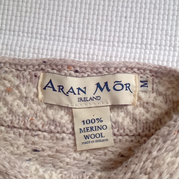 Aran Mor Sweater - Picture 7 of 14